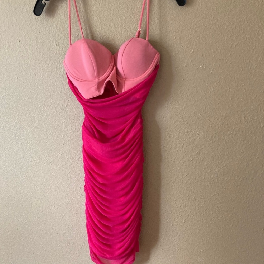 NEW NWT NBD X Naven Milly Dress in Bright  Pink - Picture 3 of 5